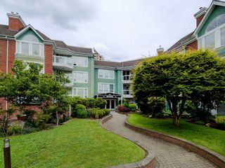 Photo 18: 206 1695 AUGUSTA Avenue in Burnaby: Simon Fraser Univer. Condo for sale in "Augusta Springs" (Burnaby North)  : MLS®# R2177685