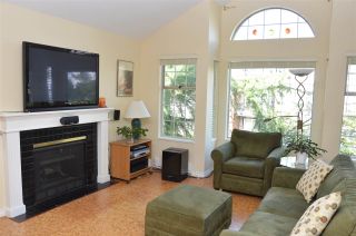 Photo 2: 310 735 W 15TH Avenue in Vancouver: Fairview VW Condo for sale in "Windgate Willow" (Vancouver West)  : MLS®# R2156179