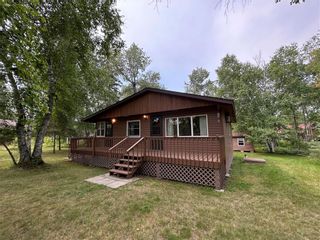 Photo 1: 79 Kiowa Place in Buffalo Point: R17 Residential for sale : MLS®# 202321084