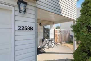 Photo 3: B 2258 Tull Ave in Courtenay: CV Courtenay City Half Duplex for sale (Comox Valley)  : MLS®# 914798