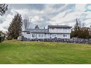 Main Photo: 1783 EVERETT Road in Abbotsford: Abbotsford East House for sale : MLS®# R2864088