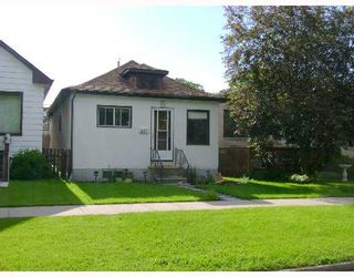 Photo 1: 281 ROSEBERRY Street in WINNIPEG: St James Single Family Detached for sale (West Winnipeg)  : MLS®# 2710581