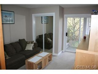 Photo 12: 26 300 Six Mile Rd in VICTORIA: VR Six Mile Row/Townhouse for sale (View Royal)  : MLS®# 560855