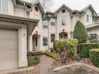 Photo 2: 3 33179 GEORGE FERGUSON Way in Abbotsford: Central Abbotsford Townhouse for sale in "Hollybrook Park" : MLS®# R2667763
