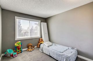 Photo 17: 3641 Cedarille Drive SW in Calgary: Cedarbrae Semi Detached for sale : MLS®# A1108085