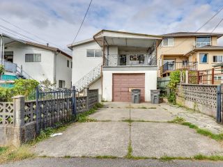 Photo 19: 2928 E 6TH Avenue in Vancouver: Renfrew VE House for sale in "RENFREW" (Vancouver East)  : MLS®# R2620288