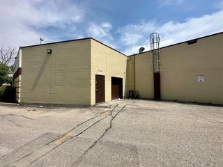 Photo 14: 34 62 Scurfield Boulevard in Winnipeg: Industrial / Commercial / Investment for lease (1P)  : MLS®# 202317546