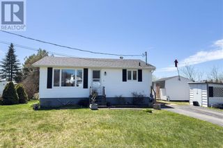 Main Photo: 16 Windymere DR in Sackville: House for sale : MLS®# M159298