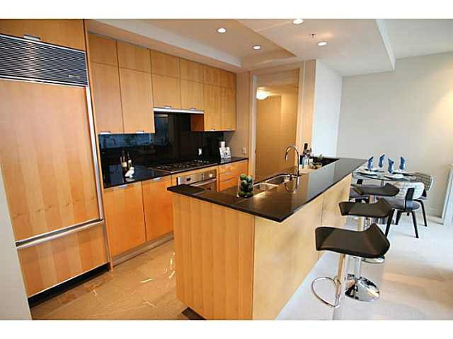 Photo 4: Photos: 3306 1077 W CORDOVA Street in Vancouver: Coal Harbour Condo for sale in "SHAW TOWERS" (Vancouver West)  : MLS®# V1095710