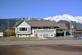 Photo 35: 3823 14TH Avenue in Smithers: Smithers - Town House for sale in "Hill Section" (Smithers And Area)  : MLS®# R2763015