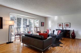 Photo 4: 2406 Bay View Place SW in Calgary: Bayview Detached for sale : MLS®# A1101665
