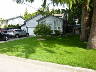 Photo 1: 32275 MCRAE Avenue in Mission: Mission BC House for sale : MLS®# R2264302