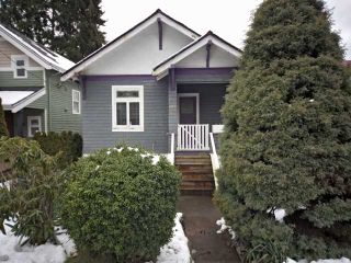 Photo 1: 215 E 29 Street in North Vancouver: Upper Lonsdale House for sale : MLS®# V872920