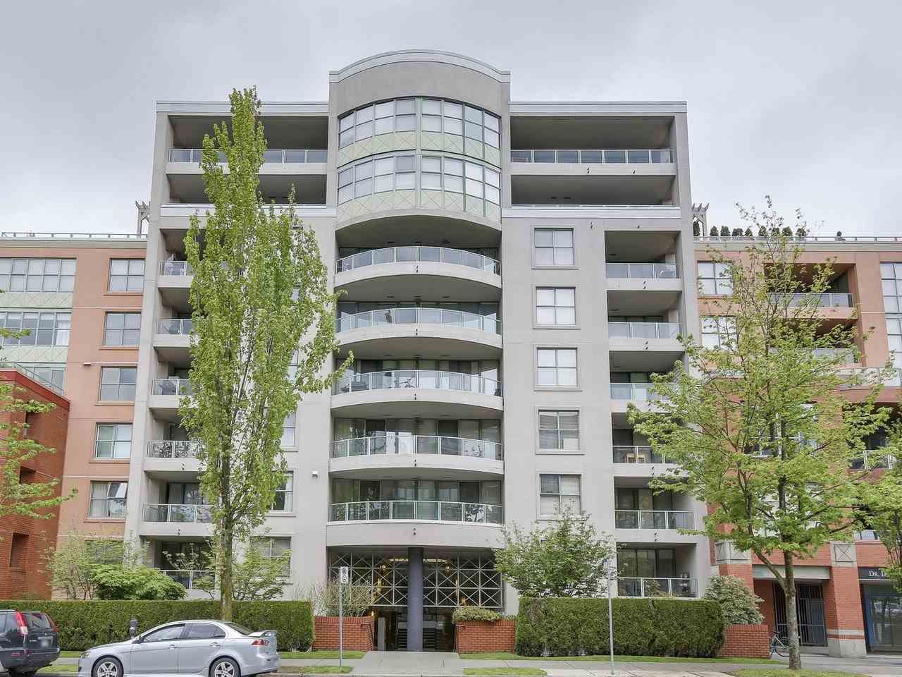 Main Photo: 105 503 W 16TH Avenue in Vancouver: Fairview VW Condo for sale in "PACIFICA" (Vancouver West)  : MLS®# R2167564