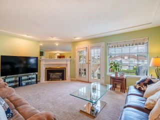 Photo 5: 15 9168 FLEETWOOD Way in Surrey: Fleetwood Tynehead Townhouse for sale in "THE FOUNTAINS" : MLS®# R2874443