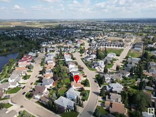 Photo 5: 10216 174 Avenue in Edmonton: Zone 27 House for sale : MLS®# E4358473