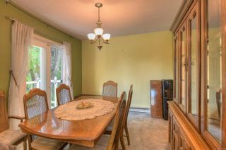 Photo 3: 6628 Rey Rd in Central Saanich: CS Tanner House for sale : MLS®# 851705