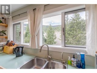 Photo 12: 1139 FISH LAKE Road in Summerland: House for sale : MLS®# 10309963