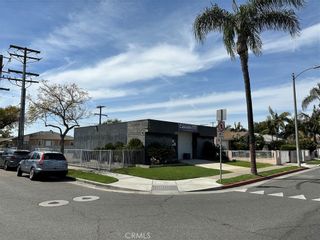 Photo 3: 1626 S Broadway in Santa Ana: Commercial Sale for sale (69 - Santa Ana South of First)  : MLS®# OC23045157