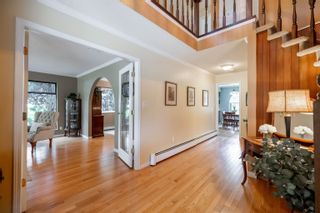 Photo 5: 8838 MACKIE Street in Langley: Fort Langley House for sale : MLS®# R2777840