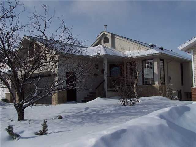 Main Photo: 218 HAWKLAND Place NW in CALGARY: Hawkwood Residential Detached Single Family for sale (Calgary)  : MLS®# C3462409