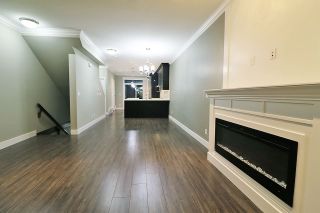 Photo 3: 20 13670 62 AVENUE in Surrey: Sullivan Station Townhouse for sale : MLS®# R2226296