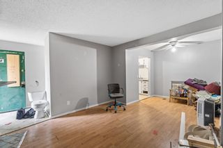 Photo 7: 33 2511 38 Street NE in Calgary: Rundle Row/Townhouse for sale : MLS®# A2008031