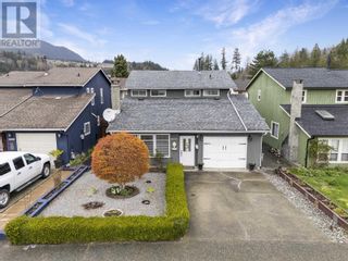 Photo 36: 3227 HARWOOD AVENUE in Coquitlam: House for sale : MLS®# R2872191