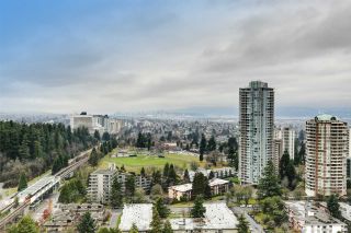 Photo 15: 3006 4333 CENTRAL Boulevard in Burnaby: Metrotown Condo for sale in "Presidia" (Burnaby South)  : MLS®# R2423050