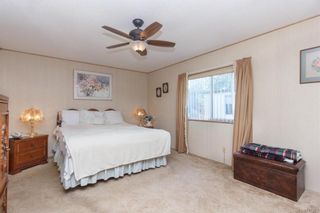 Photo 13: 5 1536 Middle Rd in View Royal: VR Glentana Manufactured Home for sale : MLS®# 775203