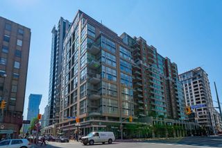 Photo 1: 1105 80 Cumberland Street in Toronto: Annex Condo for lease (Toronto C02)  : MLS®# C4832833