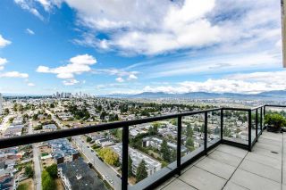 Photo 3: 2902 7088 SALISBURY Avenue in Burnaby: Highgate Condo for sale in "WEST" (Burnaby South)  : MLS®# R2207479