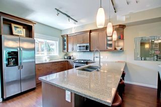 Photo 9: 407 Valley Ridge Manor NW in Calgary: Valley Ridge Row/Townhouse for sale : MLS®# A1243951