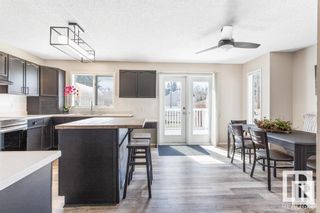Photo 9: 8927 88 Avenue in Edmonton: Zone 18 House Half Duplex for sale : MLS®# E4393248