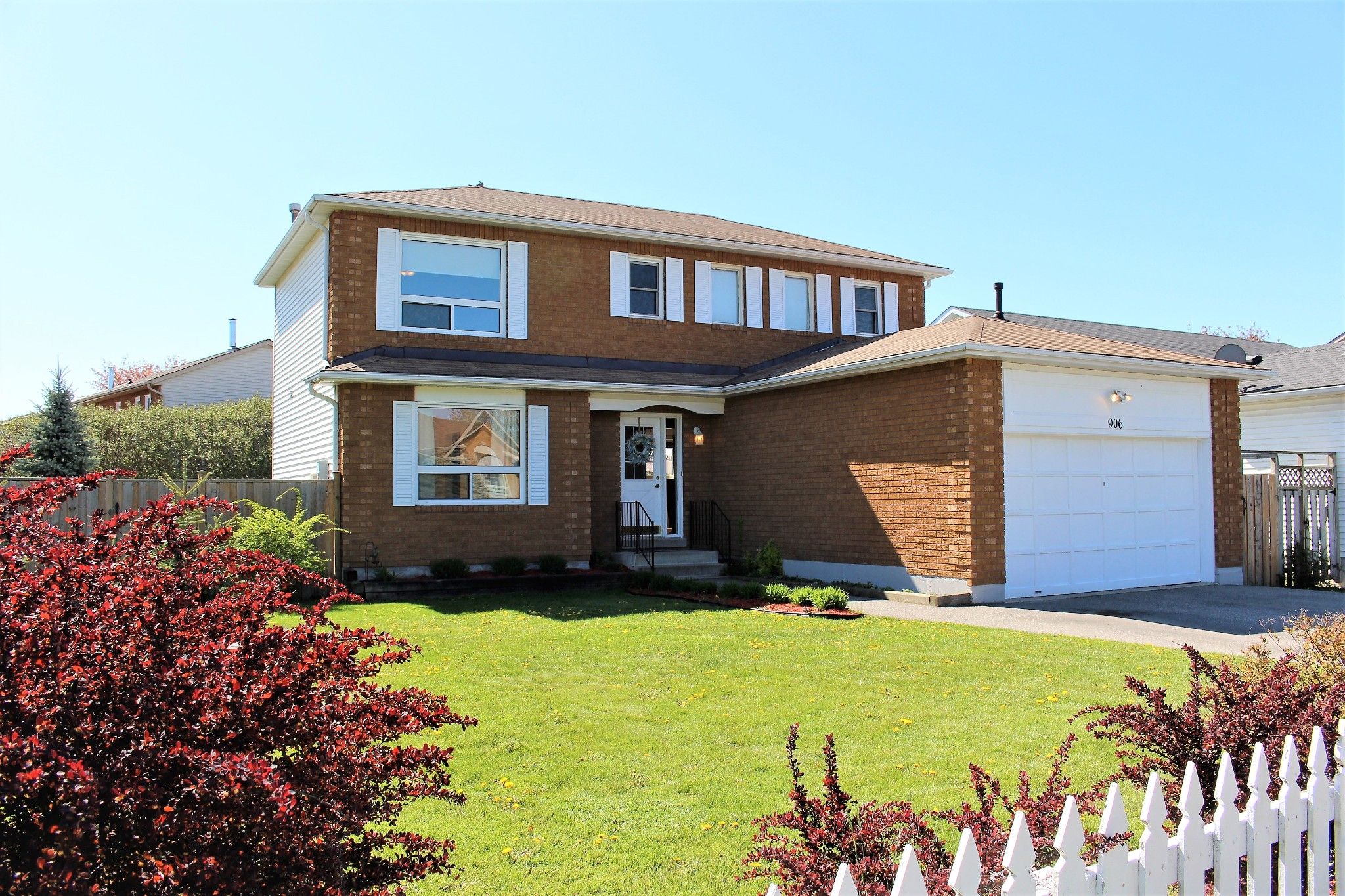 Main Photo: 906 Chipping Park in Cobourg: House for sale : MLS®# X5250442