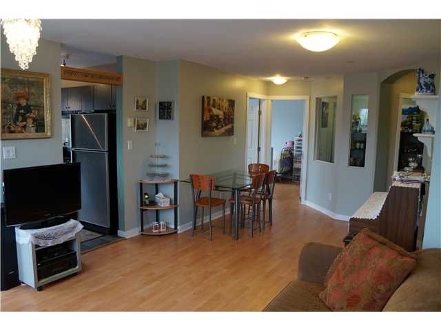 Photo 5: Photos: # 302 2102 W 38TH AV in Vancouver: Kerrisdale Condo for sale (Vancouver West)  : MLS®# V1041425