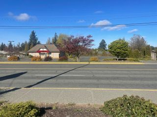 Photo 1: 106 Dogwood St in Campbell River: CR Campbell River Central Mixed Use for sale : MLS®# 960730