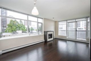 Photo 3: 502 158 W 13TH Street in North Vancouver: Central Lonsdale Condo for sale in "VISTA PLACE" : MLS®# R2810101