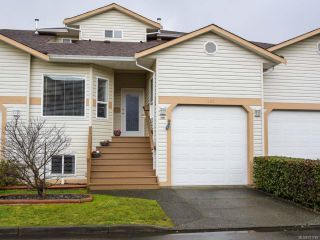 Photo 1: 202 2727 1st St in COURTENAY: CV Courtenay City Row/Townhouse for sale (Comox Valley)  : MLS®# 721748