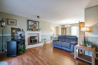 Photo 5: 219 13725 72A Avenue in Surrey: East Newton Townhouse for sale in "PARK PLACE" : MLS®# R2591045