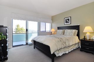 Photo 11: 115 N HOLDOM Avenue in Burnaby: Capitol Hill BN House for sale (Burnaby North)  : MLS®# R2152948