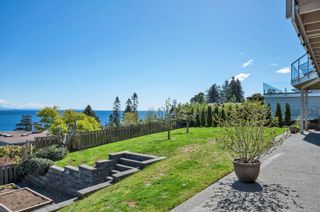 Photo 9: 595 Galerno Rd in Campbell River: CR Campbell River Central House for sale : MLS®# 960632