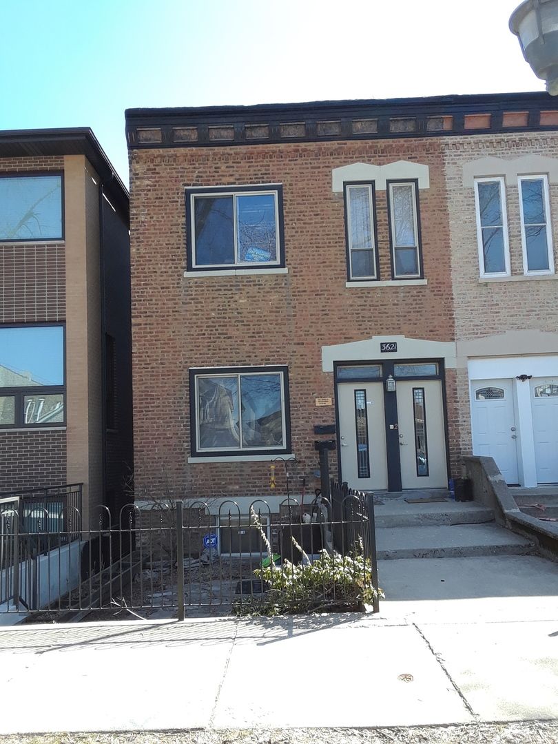 Main Photo: 3621 S Emerald Avenue in Chicago: CHI - Bridgeport Residential Income for sale ()  : MLS®# 11623855