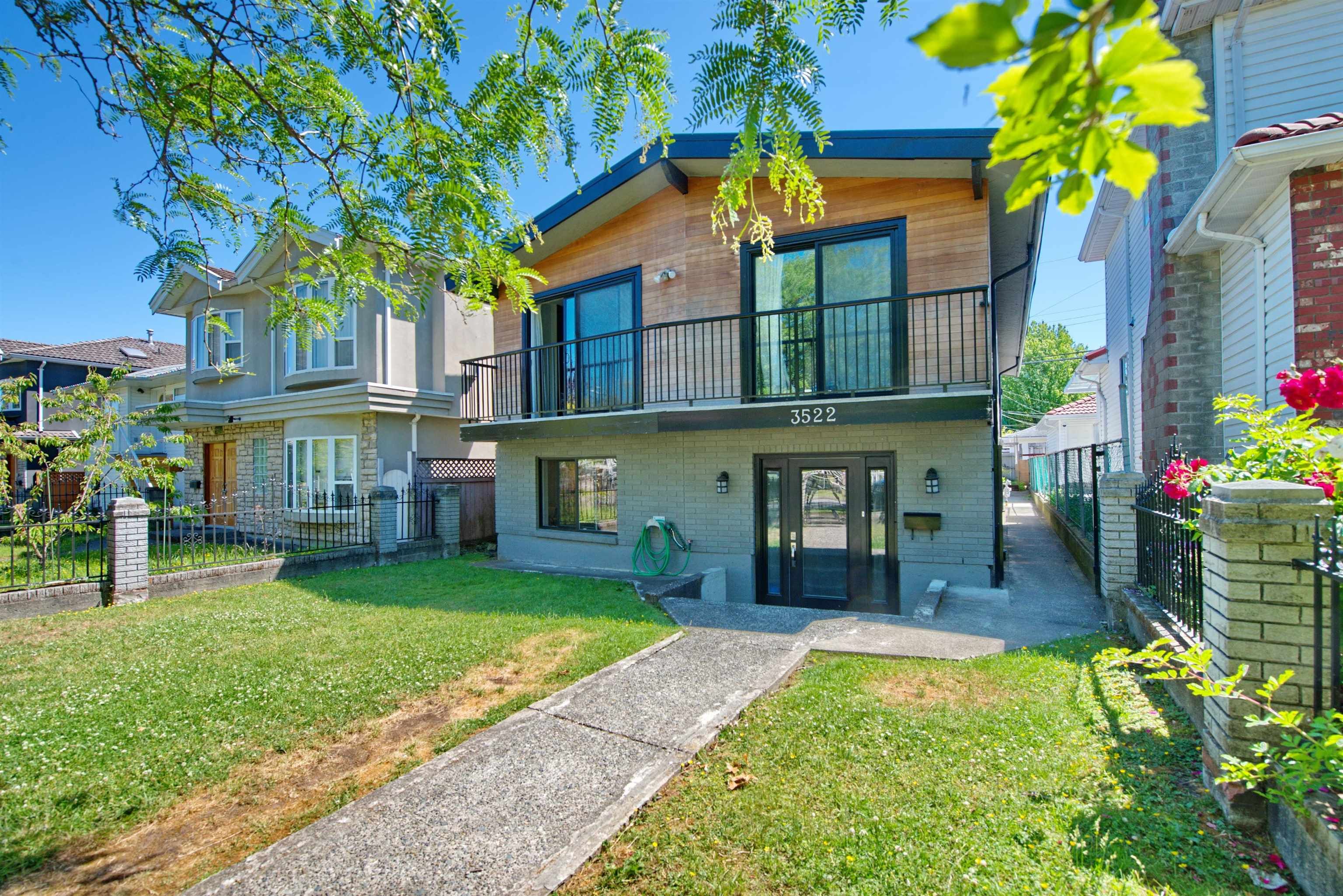 Main Photo: 3522 E 25TH Avenue in Vancouver: Renfrew Heights House for sale (Vancouver East)  : MLS®# R2798744