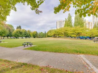 Photo 22: 401 3651 FOSTER Avenue in Vancouver: Collingwood VE Condo for sale in "FINALE EAST" (Vancouver East)  : MLS®# R2849380