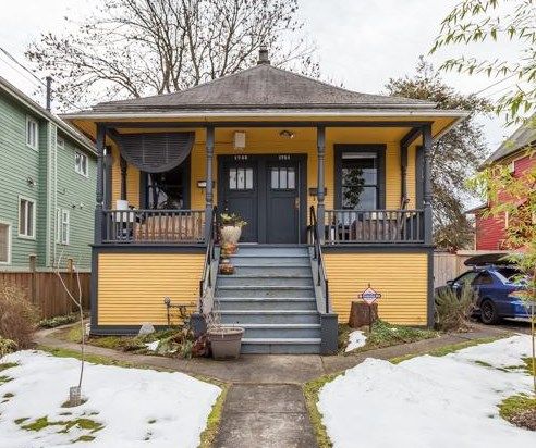 Main Photo: 1754 GRAVELEY Street in Vancouver: Grandview VE House for sale (Vancouver East)  : MLS®# R2138108