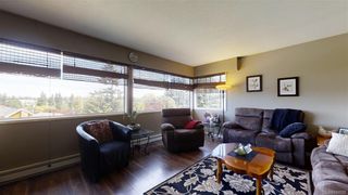Photo 5: 1025 Wurtele Pl in Esquimalt: Es Rockheights Half Duplex for sale : MLS®# 840558