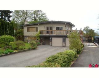 Photo 1: 9069 NASH Street in Langley: Fort Langley House for sale : MLS®# F2909840