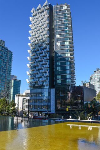Photo 8: 2106 620 CARDERO Street in Vancouver: Coal Harbour Condo for sale in "Cardero" (Vancouver West)  : MLS®# R2854481