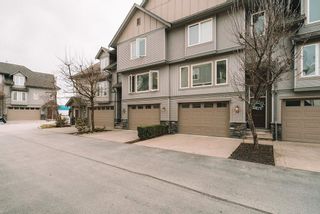 Photo 1: 15 46083 AIRPORT Road in Chilliwack: H911 Townhouse for sale in "Greystone Arbor" : MLS®# R2759727